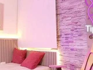 Masturbate to Lizmonserrat1, she wants to masturbate for you lizmonserrat1 from CamSoda