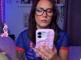 Join CamSoda's Marinalovesyou marinalovesyou from CamSoda