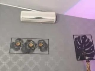 Checkout Neytirimoon, she wants to masturbate for you neytirimoon from CamSoda