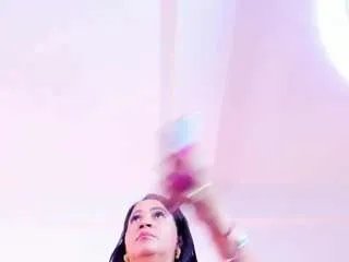 sophie-newton from CamSoda