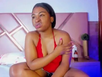 sophiesinclair from Chaturbate