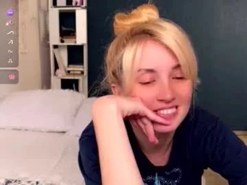 Explore 99 years old super_peach_stream from Chaturbate super_peach_stream from Chaturbate