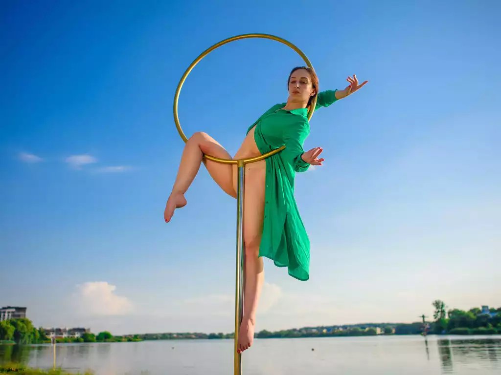 Watch LiveJasmin's LucyStrike LucyStrike from LiveJasmin