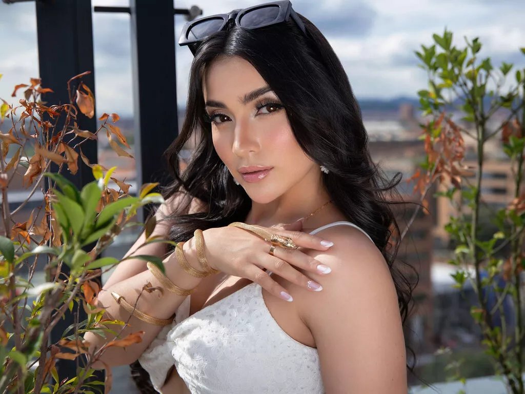 Try Nina, she wants to masturbate for you Nina from LiveJasmin