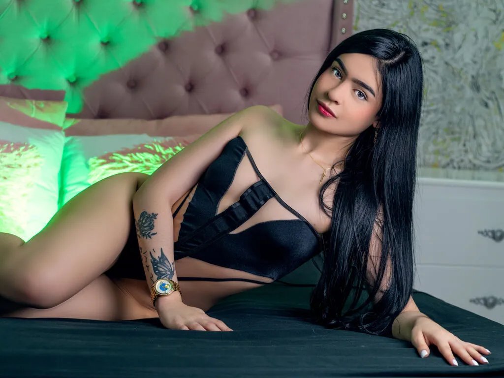 PaulinaThorne from LiveJasmin