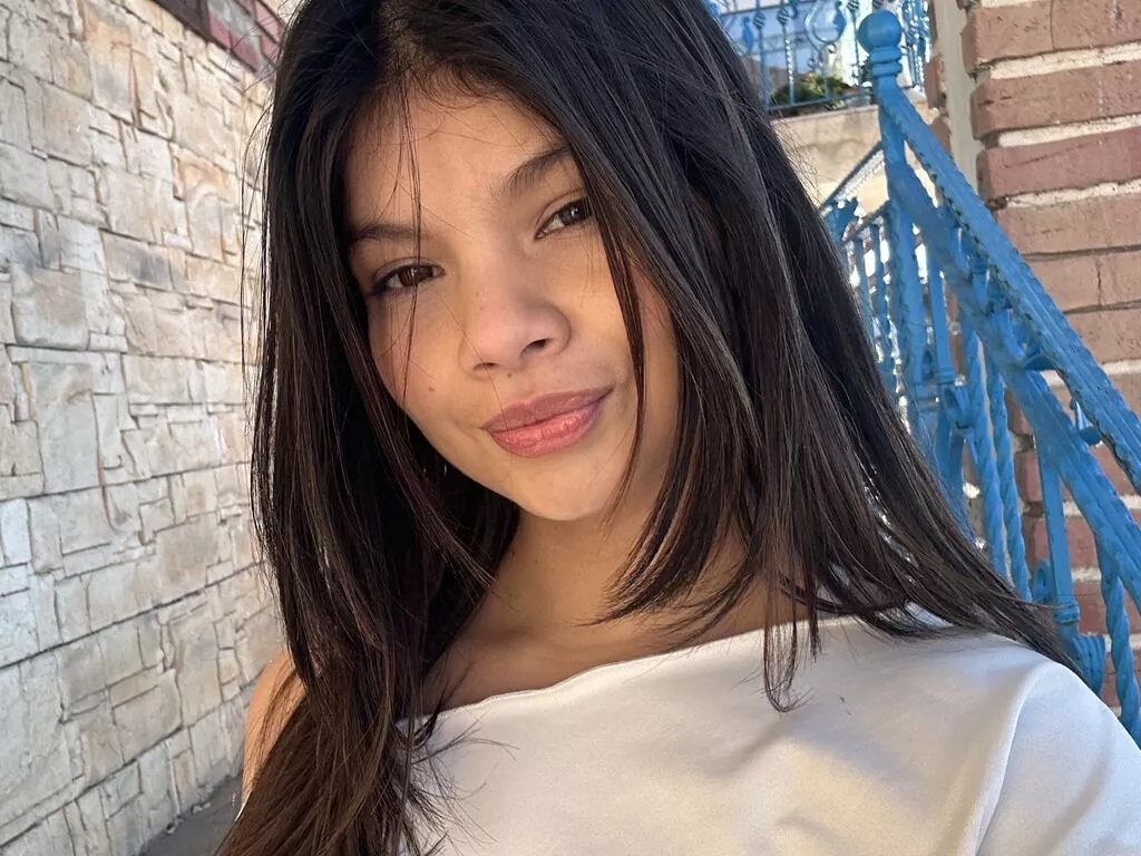 Watch 21 years old SolHill from LiveJasmin SolHill from LiveJasmin