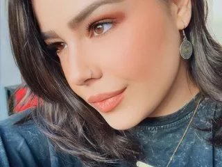 Offline Aerin on Streamate