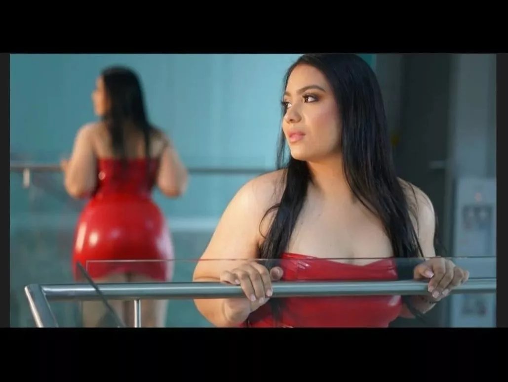 Offline Alexaa_Morgan on Streamate