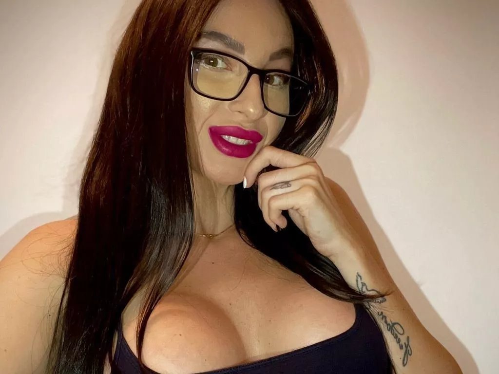 Offline AlyssaSpicy on Streamate