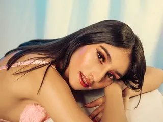 Admire dirty camslut AntonellaIris AntonellaIris from Streamate