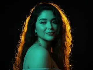 Admire Charlottesinclair22, she wants to masturbate for you Charlottesinclair22 from Streamate