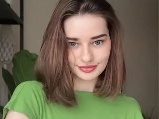 Admire naked camslut DemiLinda DemiLinda from Streamate