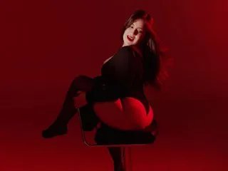 Admire hot slut EmaBaaker EmaBaaker from Streamate