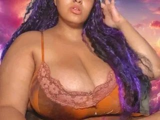 Explore GoddessMisteeq, she wants to masturbate for you GoddessMisteeq from Streamate