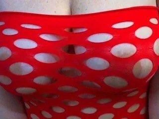 Sweet HornyPussy44u wants you to fuck her body now HornyPussy44u from Streamate