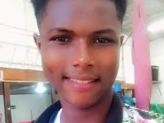 Offline joelblackcock on Streamate