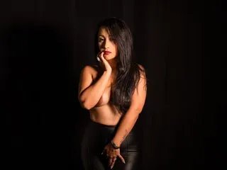 KurtneyTrav from Streamate