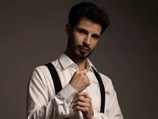 Offline LiamLuxe on Streamate