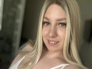 Offline Luna_Gaze on Streamate