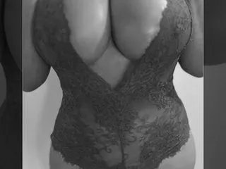 Offline MilfRosalie on Streamate