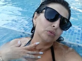 Offline Polunichka039 on Streamate