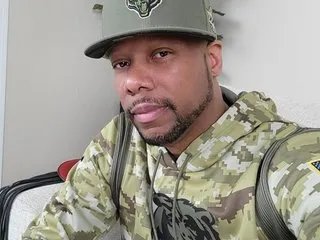 Hot PREZand1STLady wants you to fuck his body now PREZand1STLady from Streamate