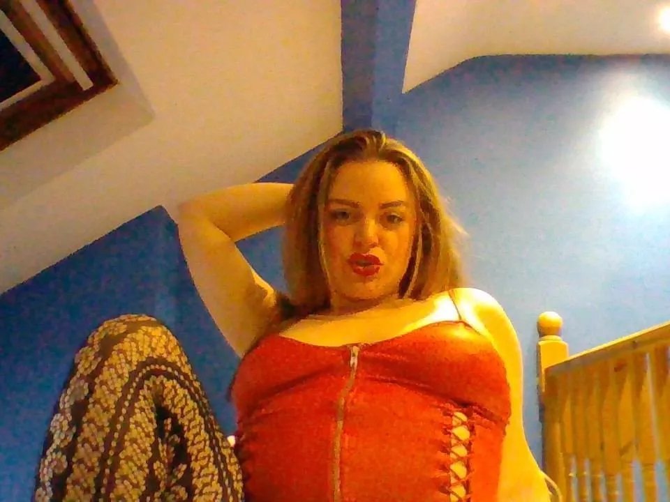 Offline Sashsta on Streamate