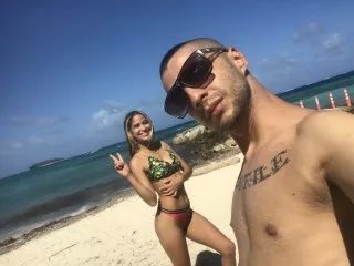 Offline ScarlettAndClark on Streamate