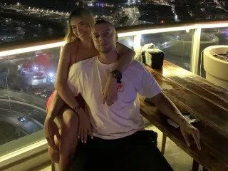 Offline ScarlettAndClark on Streamate