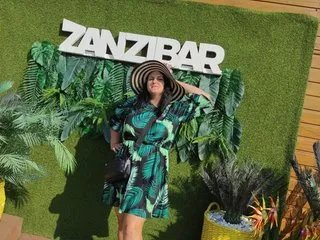 Watch SweetEmmyGirl, she wants to masturbate for you SweetEmmyGirl from Streamate