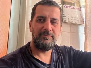 Tarkan19xx from Streamate