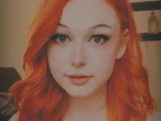 Offline ValerieFaexo on Streamate