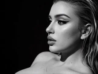 Join 24 years old ZaraVegga from Streamate ZaraVegga from Streamate