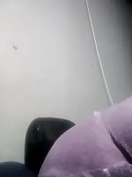 Join amazing slut Bustyboobs27 bustyboobs27 from StripChat