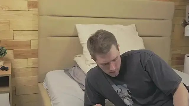 Masturbate to slutty slut EthanPinkman EthanPinkman from StripChat