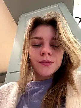 Dirty ValenciaShock wants you to fuck her body now ValenciaShock from StripChat